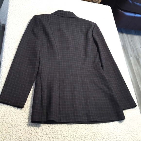 4 in 1 LA BELLE SUIT BLAZER, PANTS, SKIRT, BELT SIZE 7 - Picture 7 of 17